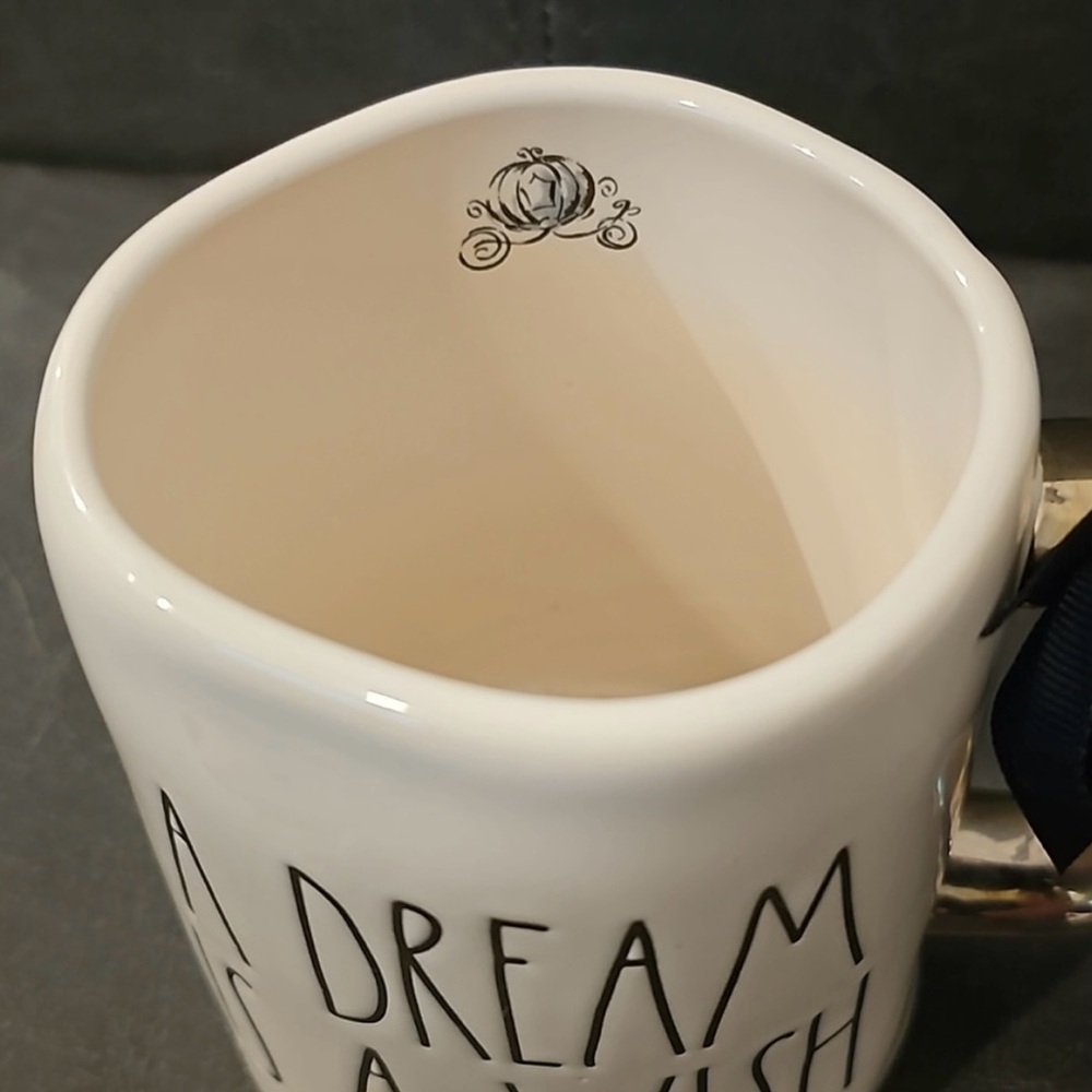 Mug Cinderella Rae Dunn - Picture 4 of 6